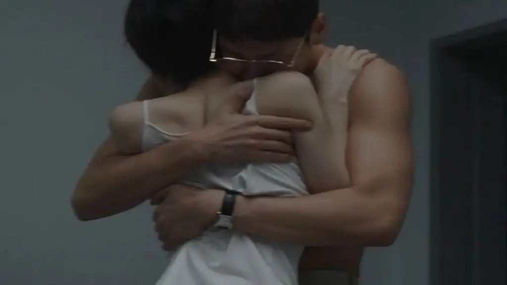 Cuộc gọi từ số lạ phơi bày bí mật chồng và người yêu cũ khiến tôi gục ngã