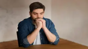 Im lặng “nuôi con tu hú” suốt 19 năm và biến cố bất ngờ khiến tôi khó xử
